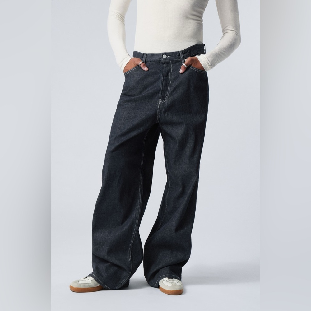 Weekday Galaxy Loose Jeans